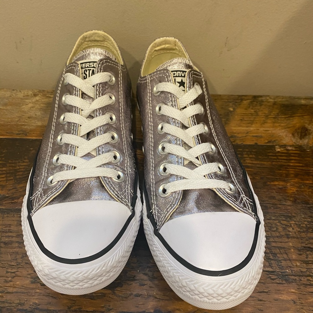 Converse 7 - Picture 2 of 5